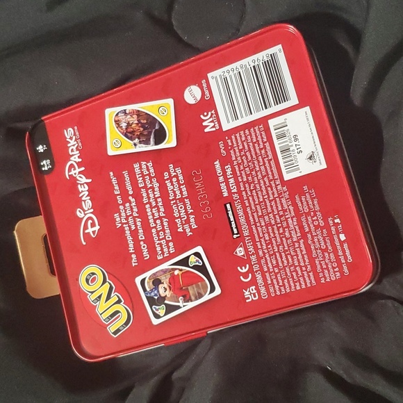 NWT Disney Parks Mickey And Friends UNO card game - Picture 2 of 7